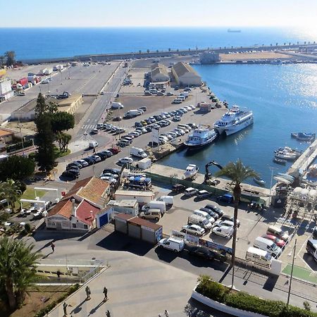 2 Bedroom Stunning Apartment In Torrevieja Exterior photo