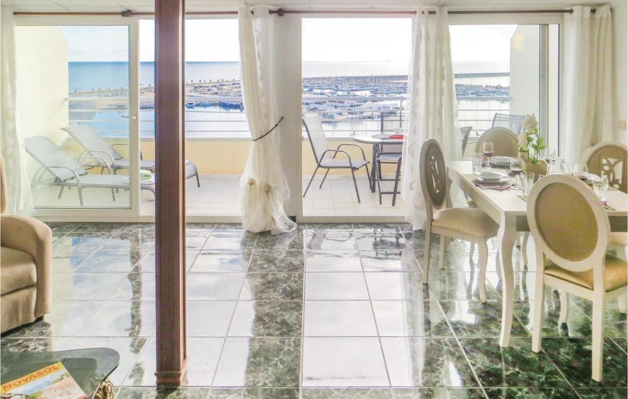 2 Bedroom Stunning Apartment In Torrevieja Exterior photo